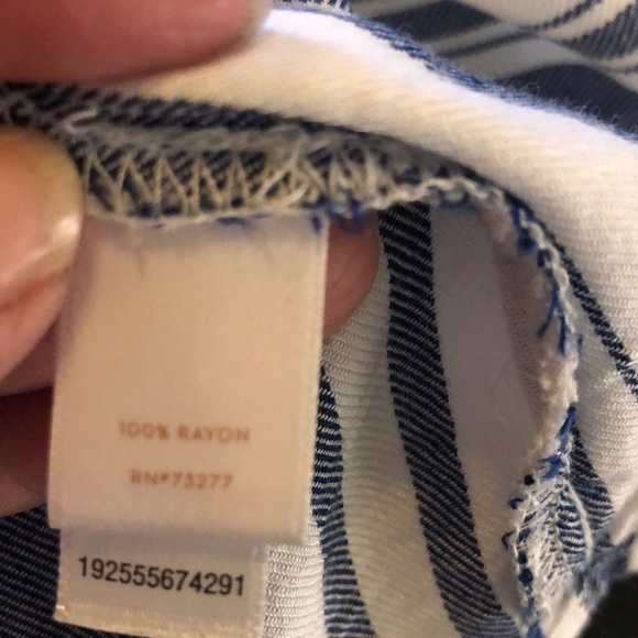 LC Lauren Lauren Conrad Striped Double Ruffle Sleeve Popover Top Size Large - Picture 9 of 10